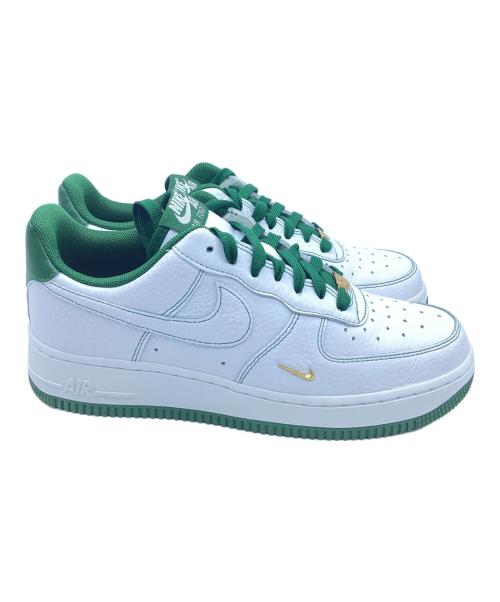 NIKE（ナイキ）NIKE (ナイキ) ローカットスニーカー ホワイト×グリーン サイズ:24.5の古着・服飾アイテム