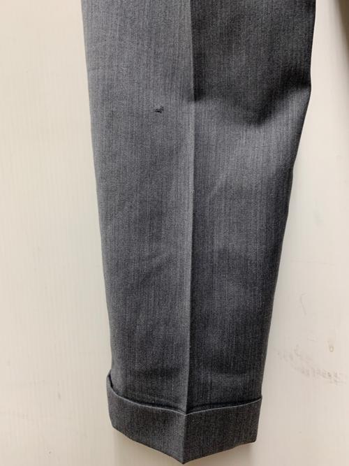 Christian Dior（クリスチャン ディオール）Christian Dior (クリスチャン ディオール) テーパードパンツ グレー サイズ:Sの古着・服飾アイテム