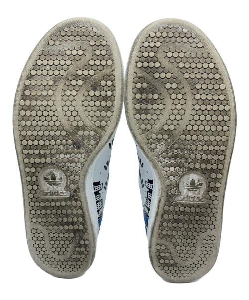 adidas（アディダス）adidas (アディダス) スタンスミス カシンローン ミッキーツイスト ローカットスニーカー ホワイト サイズ:26.5の古着・服飾アイテム
