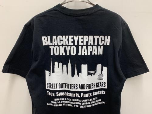 BlackEyePatch（ブラックアイパッチ）BlackEyePatch (ブラックアイパッチ) 半袖カットソー ブラック サイズ:Sの古着・服飾アイテム