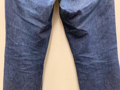 LEVI'S（リーバイス）LEVI'S (リーバイス) デニムパンツ インディゴ サイズ:W32×L32の古着・服飾アイテム