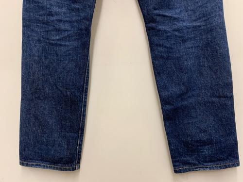 LEVI'S（リーバイス）LEVI'S (リーバイス) デニムパンツ インディゴ サイズ:W32×L32の古着・服飾アイテム