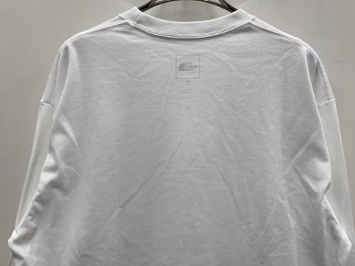 THE NORTH FACE（ザ ノース フェイス）THE NORTH FACE (ザ ノース フェイス) 長袖カットソー ホワイト サイズ:XLの古着・服飾アイテム