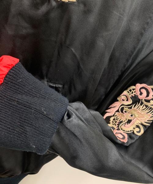 BORDER CARWIN（ボーダー・カーウィン）BORDER CARWIN (ボーダー・カーウィン) スカジャン ブラック×レッド サイズ:Mの古着・服飾アイテム