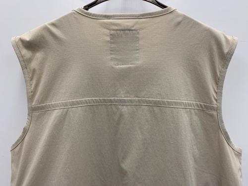 Columbia（コロンビア）Columbia (コロンビア) ジップベスト ベージュ サイズ:Sの古着・服飾アイテム