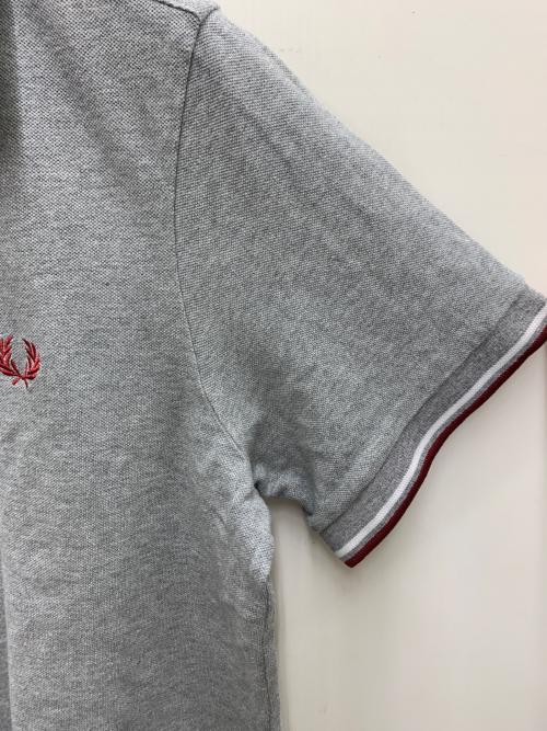 FRED PERRY（フレッドペリー）FRED PERRY (フレッドペリー) ポロシャツ グレー サイズ:Lの古着・服飾アイテム