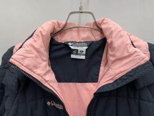 Columbia（コロンビア）Columbia (コロンビア) ダウンジャケット ブラック×ピンク サイズ:Mの古着・服飾アイテム