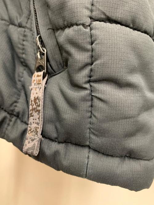 Columbia（コロンビア）Columbia (コロンビア) ダウンジャケット ブラック×ピンク サイズ:Mの古着・服飾アイテム