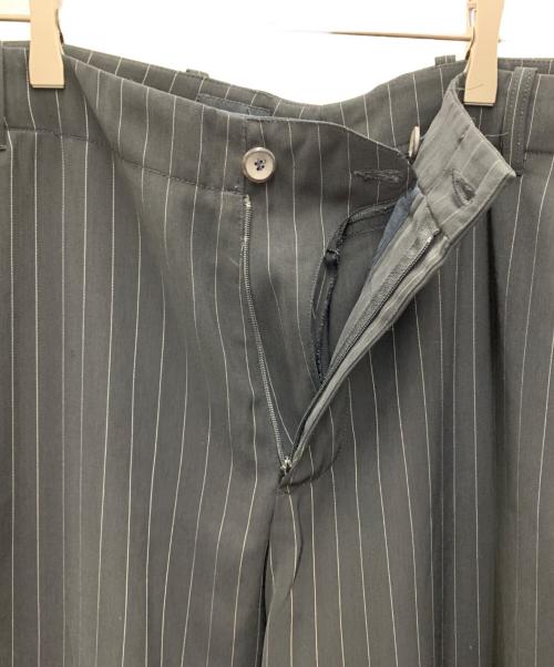 GIORGIO ARMANI（ジョルジオアルマーニ）GIORGIO ARMANI (ジョルジオアルマーニ) ストライプパンツ ブラック サイズ:ーの古着・服飾アイテム