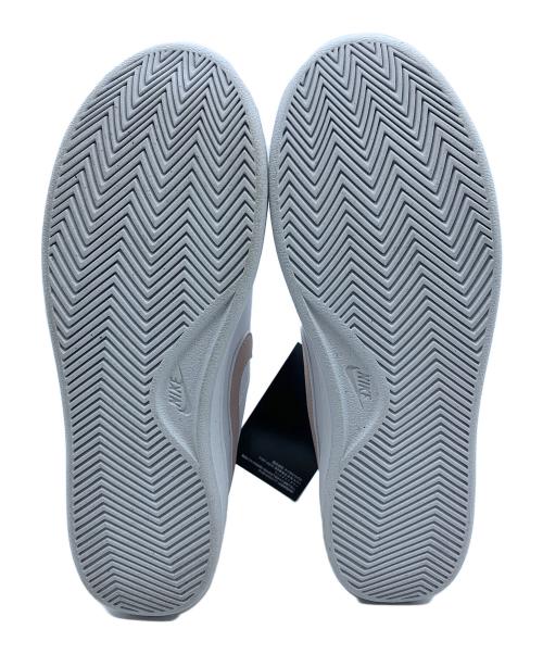 NIKE（ナイキ）NIKE (ナイキ) COURT ROYAL 2 ホワイト×ベージュ サイズ:24.5 未使用品の古着・服飾アイテム