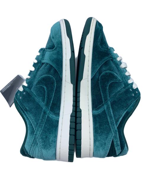 NIKE（ナイキ）NIKE (ナイキ) WMNS Dunk Low グリーン サイズ:26.5 未使用品の古着・服飾アイテム
