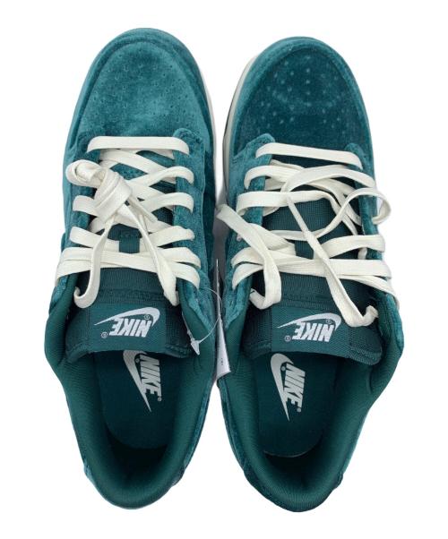 NIKE（ナイキ）NIKE (ナイキ) WMNS Dunk Low グリーン サイズ:26.5 未使用品の古着・服飾アイテム
