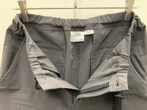 GRAMICCI（グラミチ）GRAMICCI (グラミチ) ストレッチパンツ チャコールグレー サイズ:Mの古着・服飾アイテム