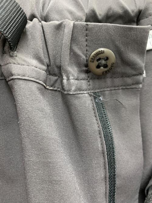 GRAMICCI（グラミチ）GRAMICCI (グラミチ) ストレッチパンツ チャコールグレー サイズ:Mの古着・服飾アイテム