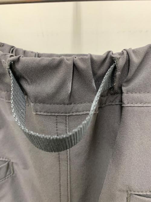 GRAMICCI（グラミチ）GRAMICCI (グラミチ) ストレッチパンツ チャコールグレー サイズ:Mの古着・服飾アイテム