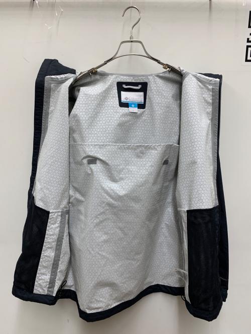 Columbia（コロンビア）Columbia (コロンビア) ナイロンジャケット ブラック サイズ:Mの古着・服飾アイテム