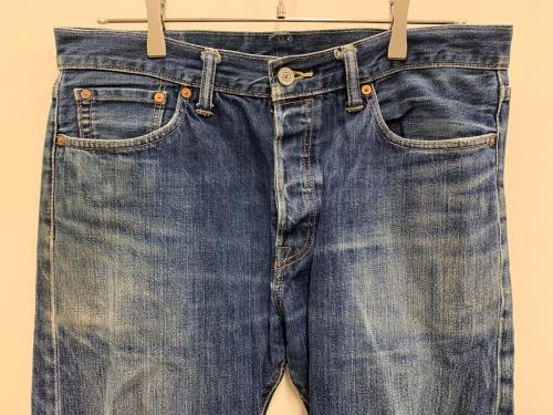 LEVI'S（リーバイス）LEVI'S (リーバイス) デニムパンツ インディゴ サイズ:W34×L34の古着・服飾アイテム