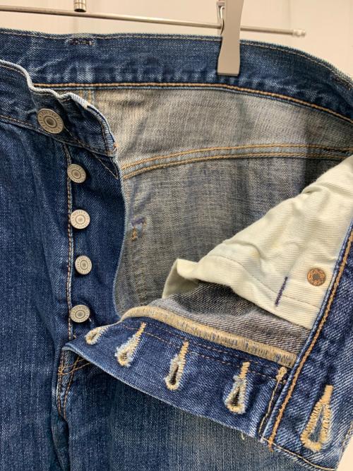 LEVI'S（リーバイス）LEVI'S (リーバイス) デニムパンツ インディゴ サイズ:W34×L34の古着・服飾アイテム
