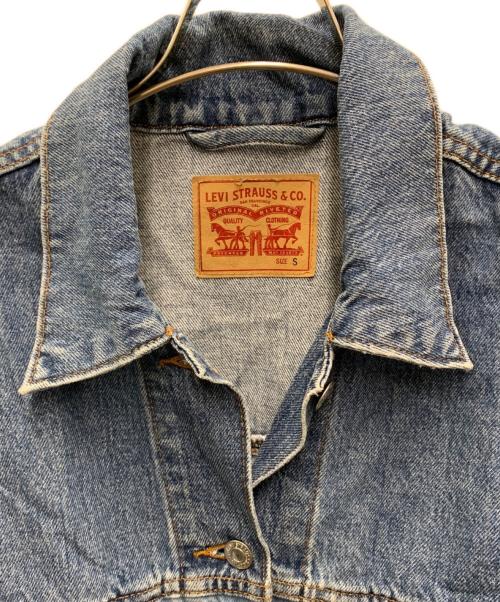 LEVI'S（リーバイス）LEVI'S (リーバイス) 切替デニムジャケット インディゴ サイズ:Sの古着・服飾アイテム