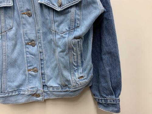 LEVI'S（リーバイス）LEVI'S (リーバイス) 切替デニムジャケット インディゴ サイズ:Sの古着・服飾アイテム
