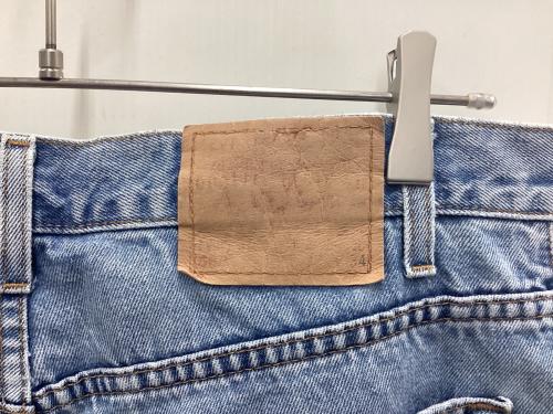LEVI'S（リーバイス）LEVI'S (リーバイス) デニムパンツ ブルー サイズ:W36×L34の古着・服飾アイテム