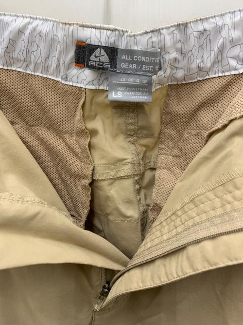 NIKE ACG（ナイキエーシージー）NIKE ACG (ナイキエーシージー) カーゴパンツ ベージュ サイズ:LSの古着・服飾アイテム