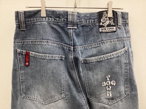 DOG TOWN（ドッグ タウン）DOG TOWN (ドッグ タウン) 刺繡デニムパンツ インディゴ サイズ:Lの古着・服飾アイテム