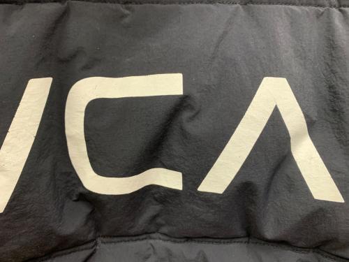 RVCA（ルーカ）RVCA (ルーカ) 中綿ジャケット ブラック サイズ:Mの古着・服飾アイテム