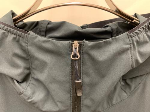 Columbia（コロンビア）Columbia (コロンビア) ソフトシェルジャケット グレー サイズ:Lの古着・服飾アイテム