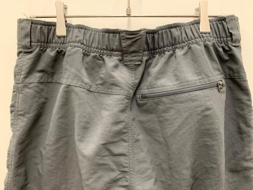 THE NORTH FACE（ザ ノース フェイス）THE NORTH FACE (ザ ノース フェイス) ハーフパンツ グレー サイズ:Mの古着・服飾アイテム