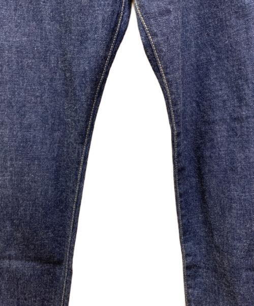 MOANDMO CLOTHING（モーアンドモークロージング）MOANDMO CLOTHING (モーアンドモークロージング) デニムパンツ インディゴ サイズ:W34×L34 未使用品の古着・服飾アイテム