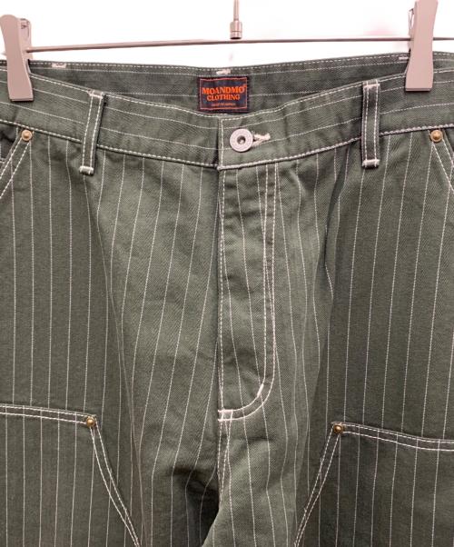 MOANDMO CLOTHING（モーアンドモークロージング）MOANDMO CLOTHING (モーアンドモークロージング) チノパン グリーン サイズ:W36 未使用品の古着・服飾アイテム