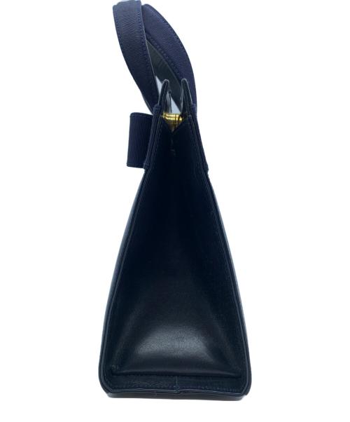 Salvatore Ferragamo（サルヴァトーレ フェラガモ）Salvatore Ferragamo (サルヴァトーレ フェラガモ) ハンドバッグ　ヴァラリボン ネイビーの古着・服飾アイテム
