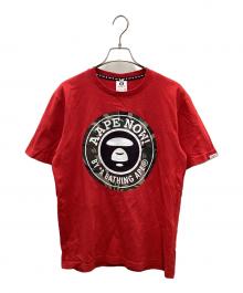 A BATHING APE（アベイシングエイプ）の古着「Tシャツ」｜レッド