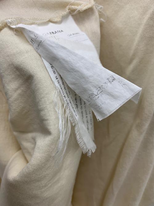 DOLCE & GABBANA（ドルチェ＆ガッバーナ）DOLCE & GABBANA (ドルチェ＆ガッバーナ) ノースリーブカットソー アイボリー サイズ:46の古着・服飾アイテム