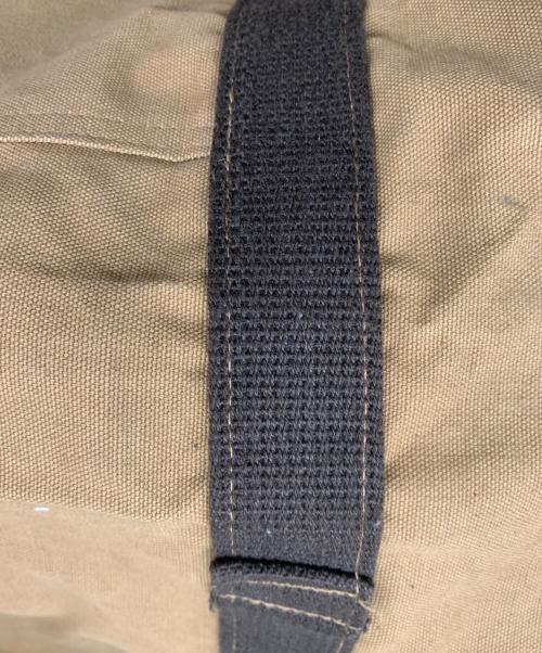 CarHartt（カーハート）CarHartt (カーハート) ドラムボストンバック ブラウンの古着・服飾アイテム