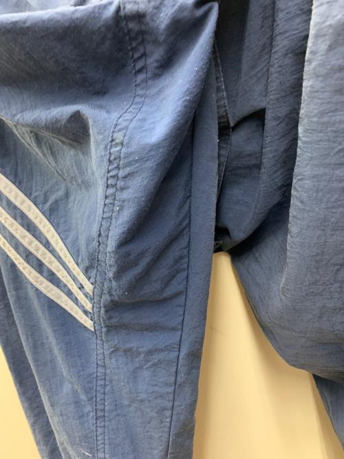adidas（アディダス）adidas (アディダス) アノラックパーカー ネイビー サイズ:freeの古着・服飾アイテム