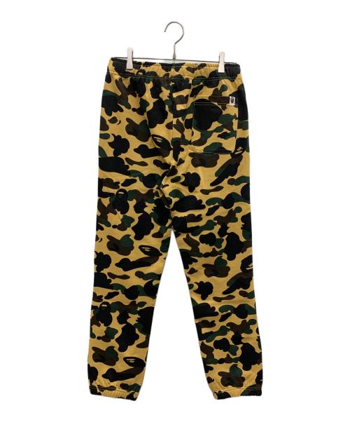 A BATHING APE（アベイシングエイプ）A BATHING APE (アベイシングエイプ) シャークスウェットパンツ ベージュ サイズ:S 未使用品の古着・服飾アイテム