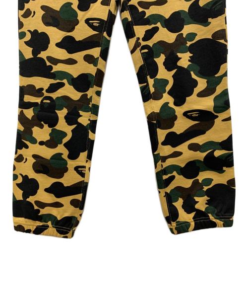 A BATHING APE（アベイシングエイプ）A BATHING APE (アベイシングエイプ) シャークスウェットパンツ ベージュ サイズ:S 未使用品の古着・服飾アイテム