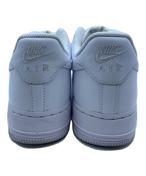 NIKE（ナイキ）NIKE (ナイキ) スニーカー ホワイト サイズ:28.5の古着・服飾アイテム