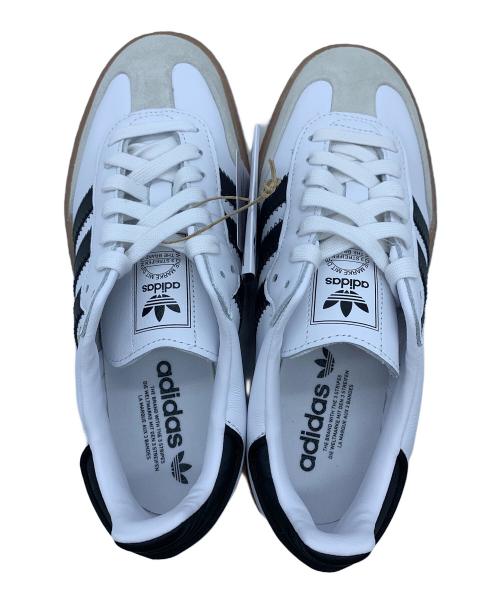 adidas（アディダス）adidas (アディダス) スニーカー ホワイト×ブラック サイズ:24.5 未使用品の古着・服飾アイテム
