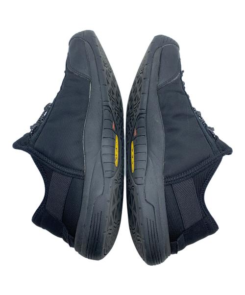 KEEN（キーン）KEEN (キーン) スニーカー ブラック サイズ:27.5の古着・服飾アイテム