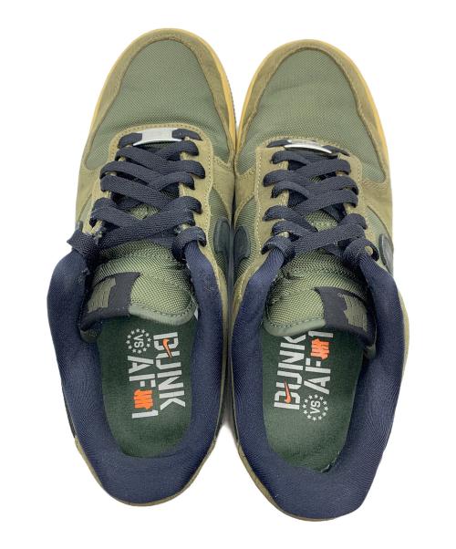 NIKE（ナイキ）NIKE (ナイキ) UNDEFEATED (アンディフィーテッド) スニーカー オリーブ サイズ:27.5の古着・服飾アイテム