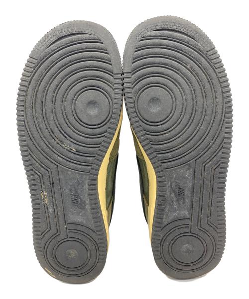 NIKE（ナイキ）NIKE (ナイキ) UNDEFEATED (アンディフィーテッド) スニーカー オリーブ サイズ:27.5の古着・服飾アイテム