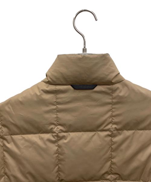 BURBERRY（バーバリー）BURBERRY (バーバリー) ダウンジャケット ベージュ サイズ:Mの古着・服飾アイテム
