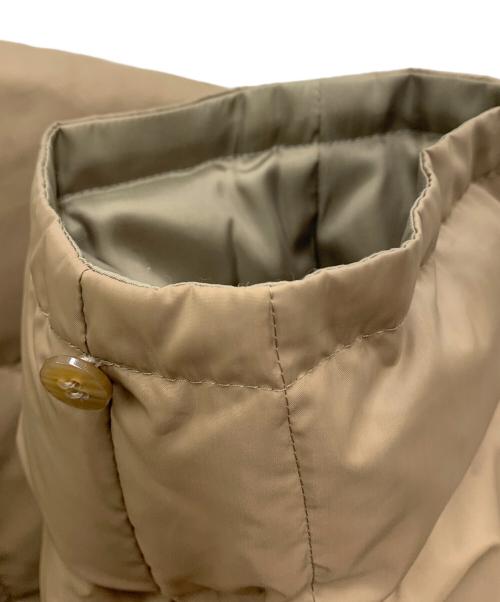 BURBERRY（バーバリー）BURBERRY (バーバリー) ダウンジャケット ベージュ サイズ:Mの古着・服飾アイテム