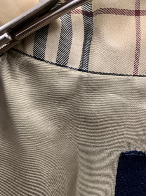 BURBERRY（バーバリー）BURBERRY (バーバリー) ダウンジャケット ベージュ サイズ:Mの古着・服飾アイテム