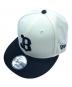 New Era（ニューエラ）の古着「キャップ」｜クロームホワイト×ブラック