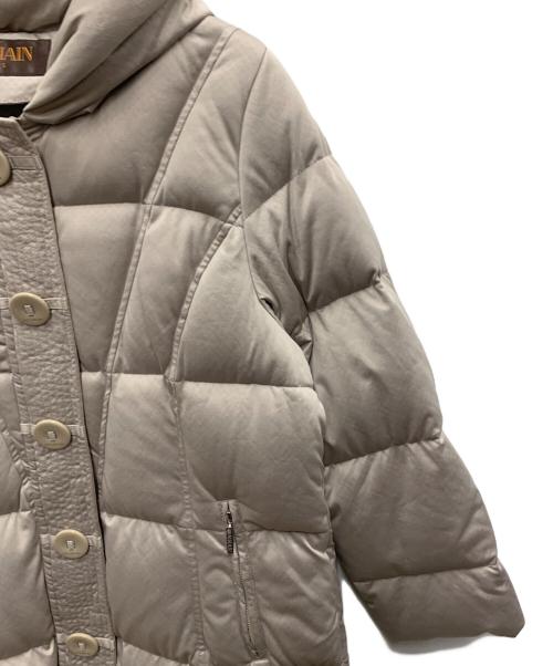 BALMAIN（バルマン）BALMAIN (バルマン) ダウンコート ベージュ サイズ:Mの古着・服飾アイテム