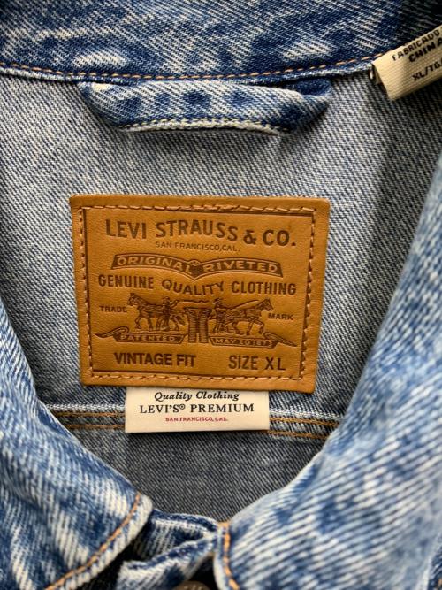 LEVI'S（リーバイス）LEVI'S (リーバイス) ソングバードプリントデニムジャケット インディゴ サイズ:XLの古着・服飾アイテム